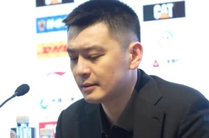 开云体育官网-胜新疆发布会！杨鸣爆赞赵继伟但未回正轨，继伟亲承恢复期很着急
