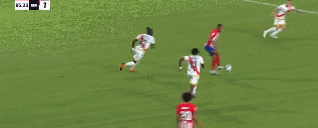 1693265250693050787.gif 七比零.gif